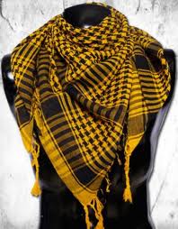 beau Plaid Foulards